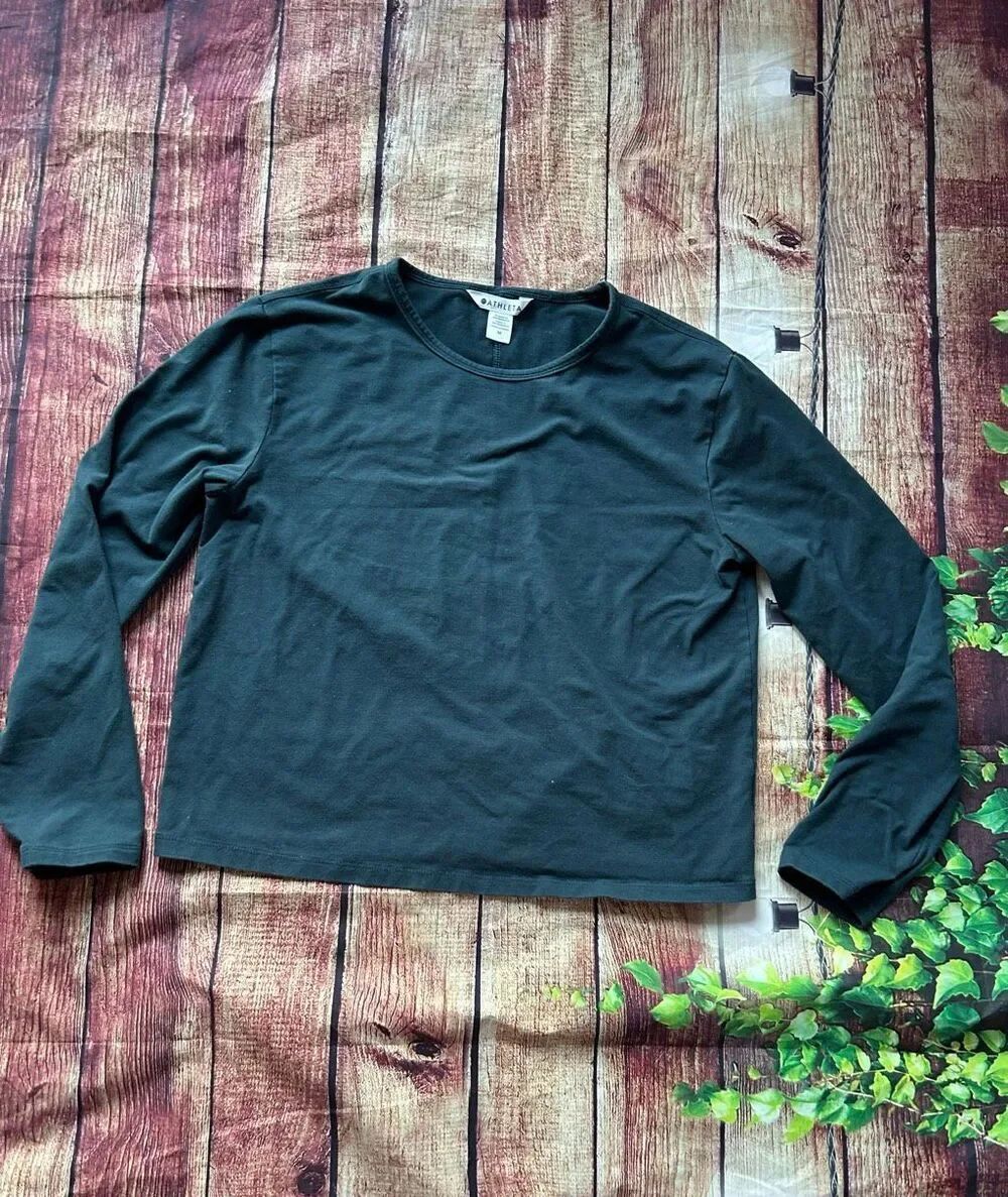 Athleta Long Sleeve Crewneck Shirt Size M Emerald Green